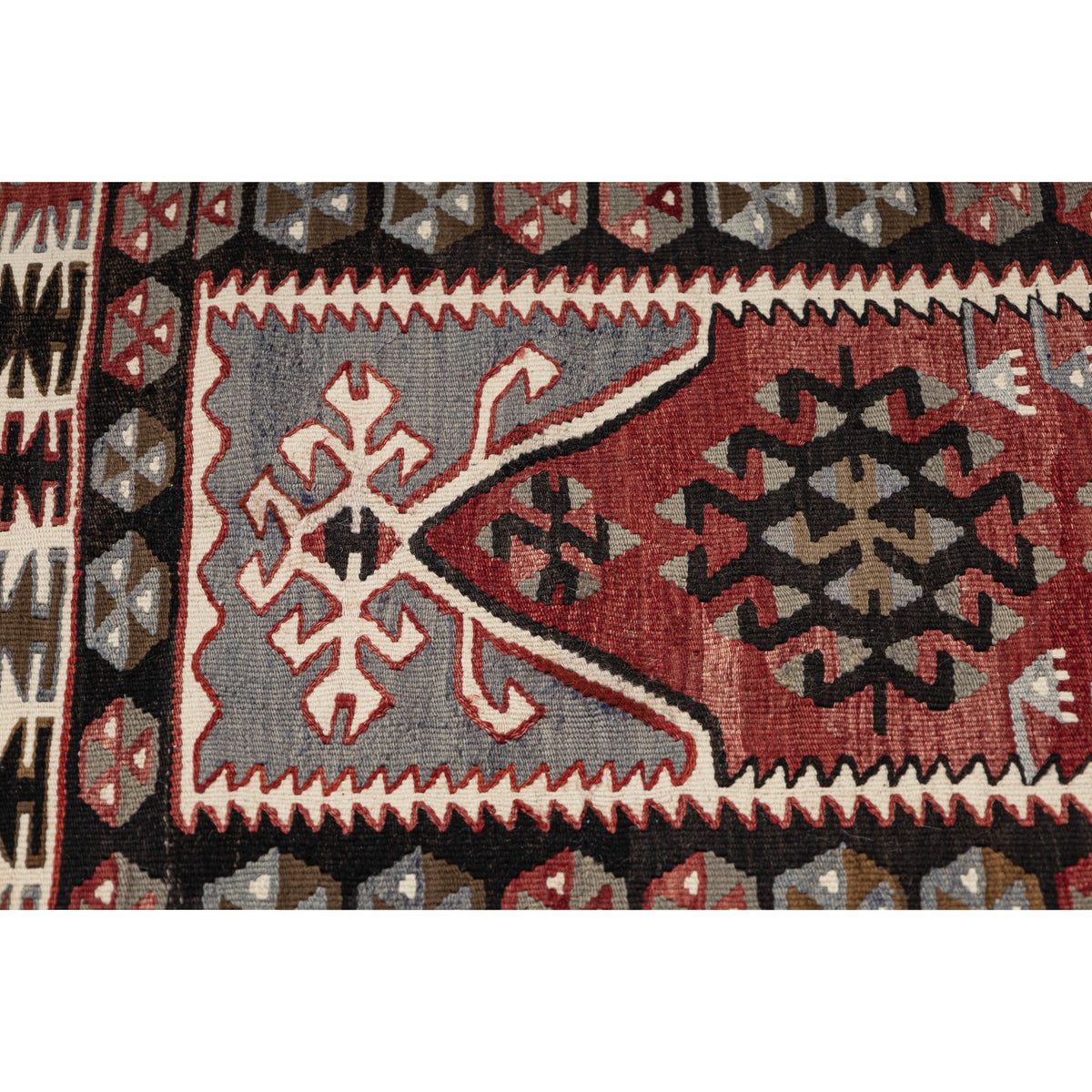 Gurseli - (2'9'' x 4'6'') Vintage Turkish Kilim