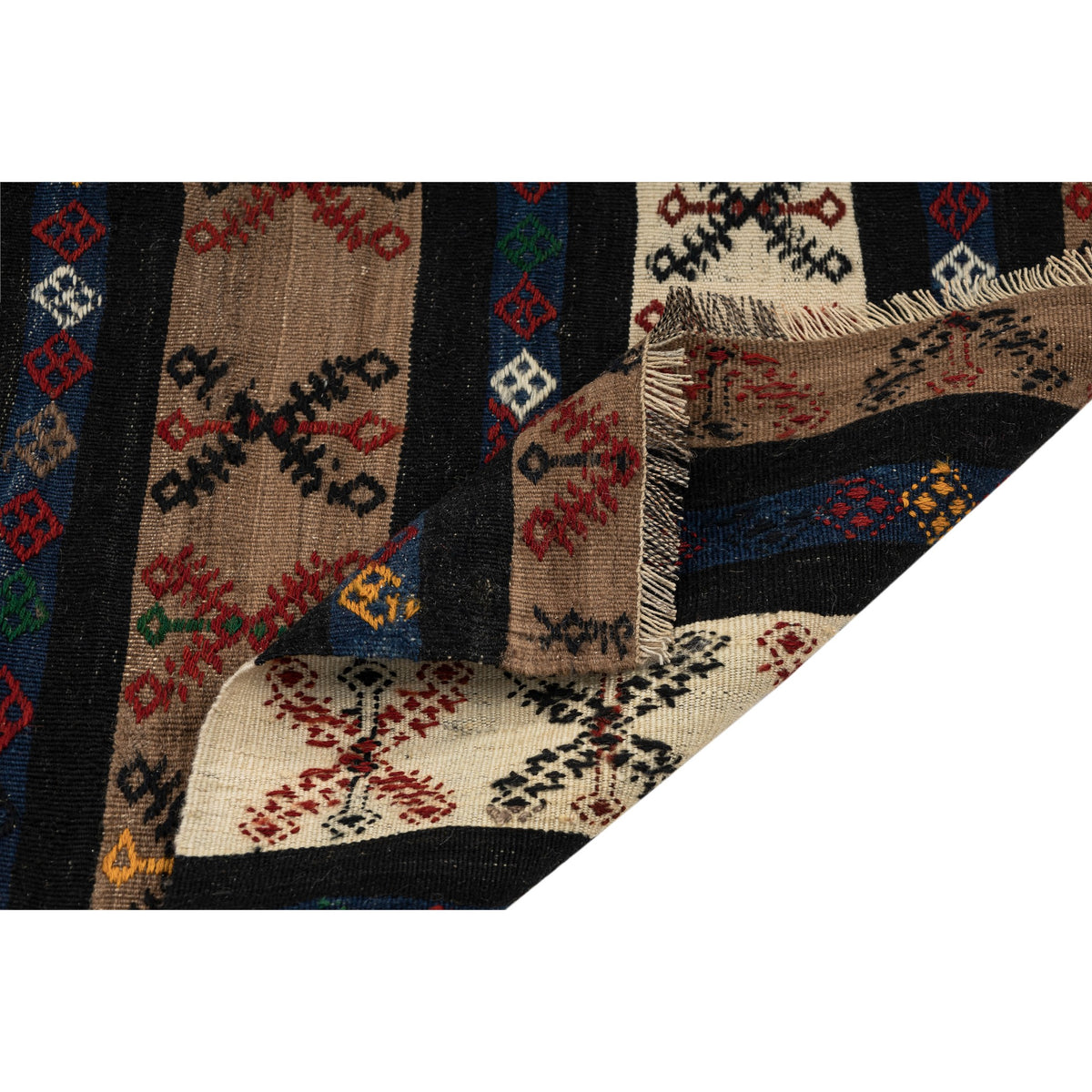 Balkad - (2'6'' x 6'5'') Vintage Turkish Kilim