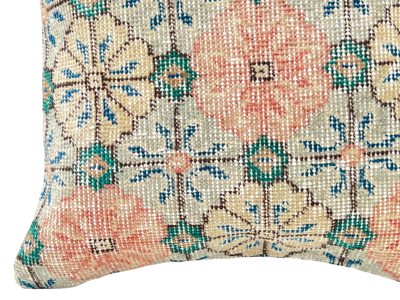 Decorative Rug Pillow Cover 20" x 20"