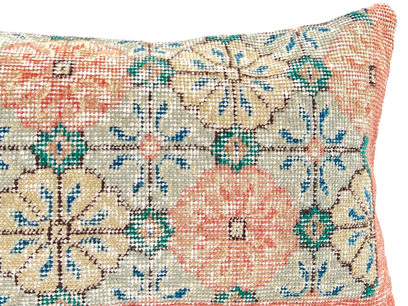 Decorative Rug Pillow Cover 16" x 24"