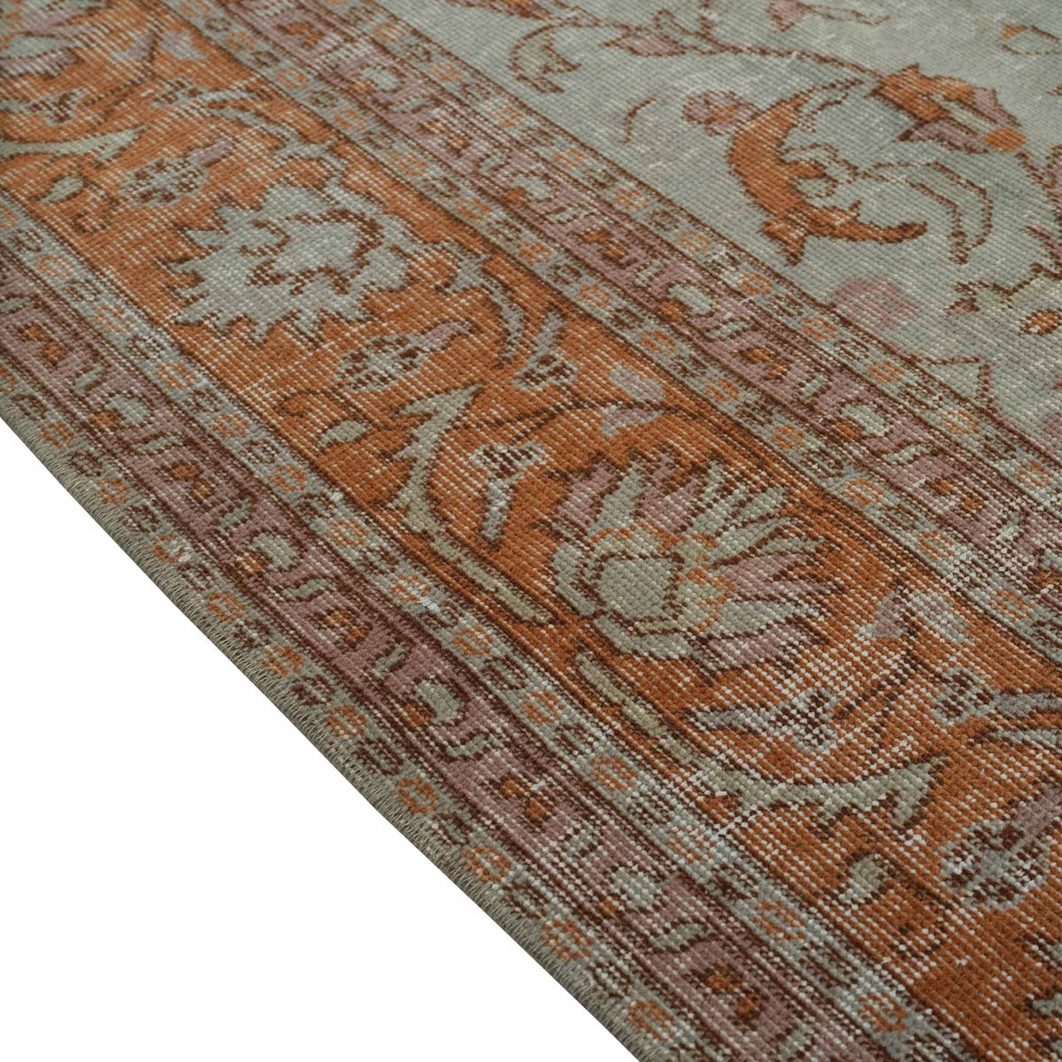 Silahtar - (6'4" x 9'10") Vintage Turkish Rug