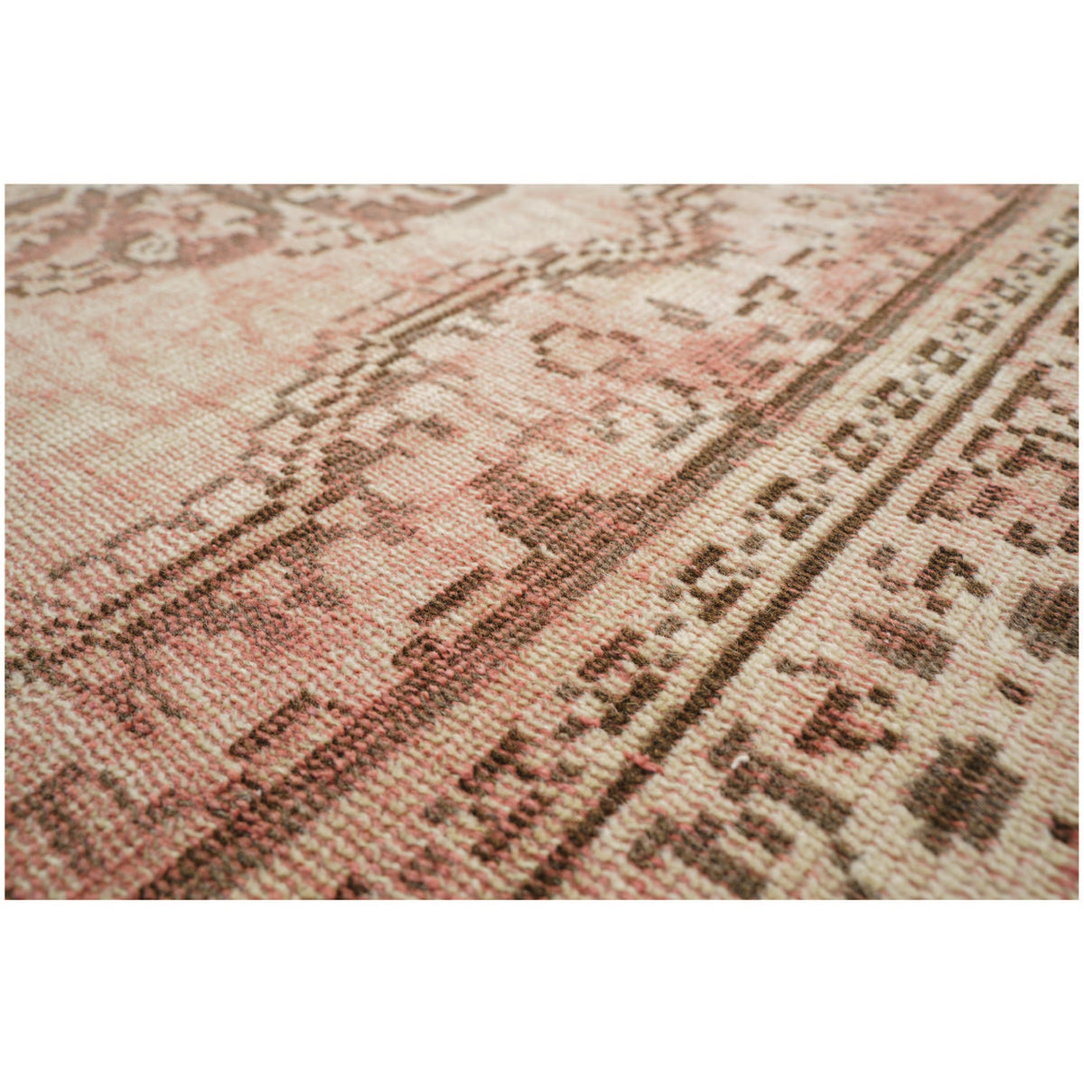 Sarardi - (5'10" x 9'1") Vintage Turkish Rug