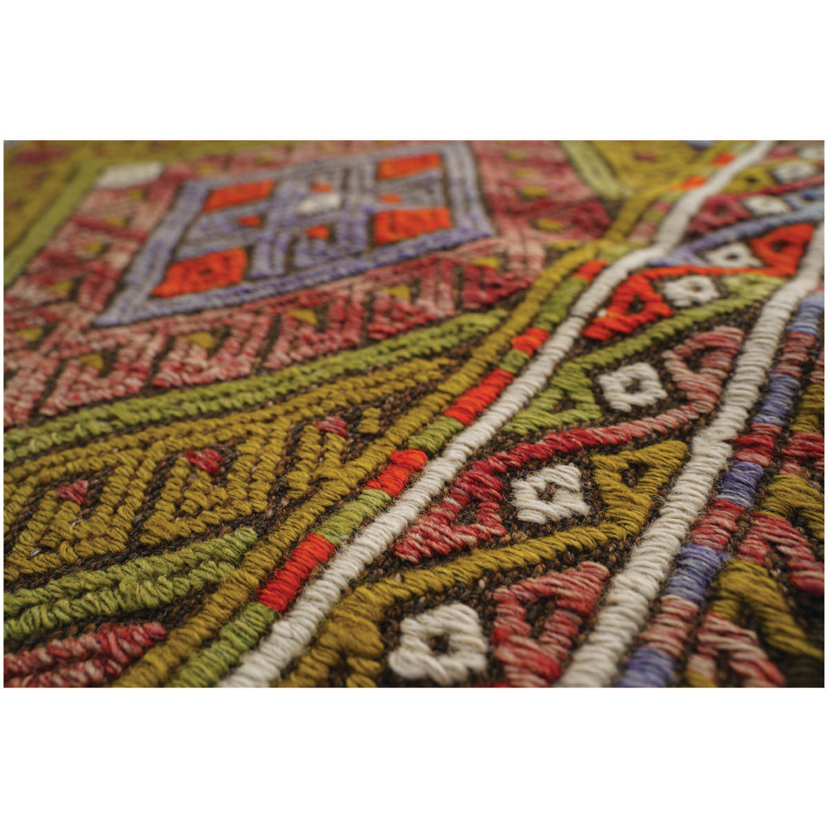 Sivrihisar - (5'5" x 7'4") Vintage Turkish Kilim