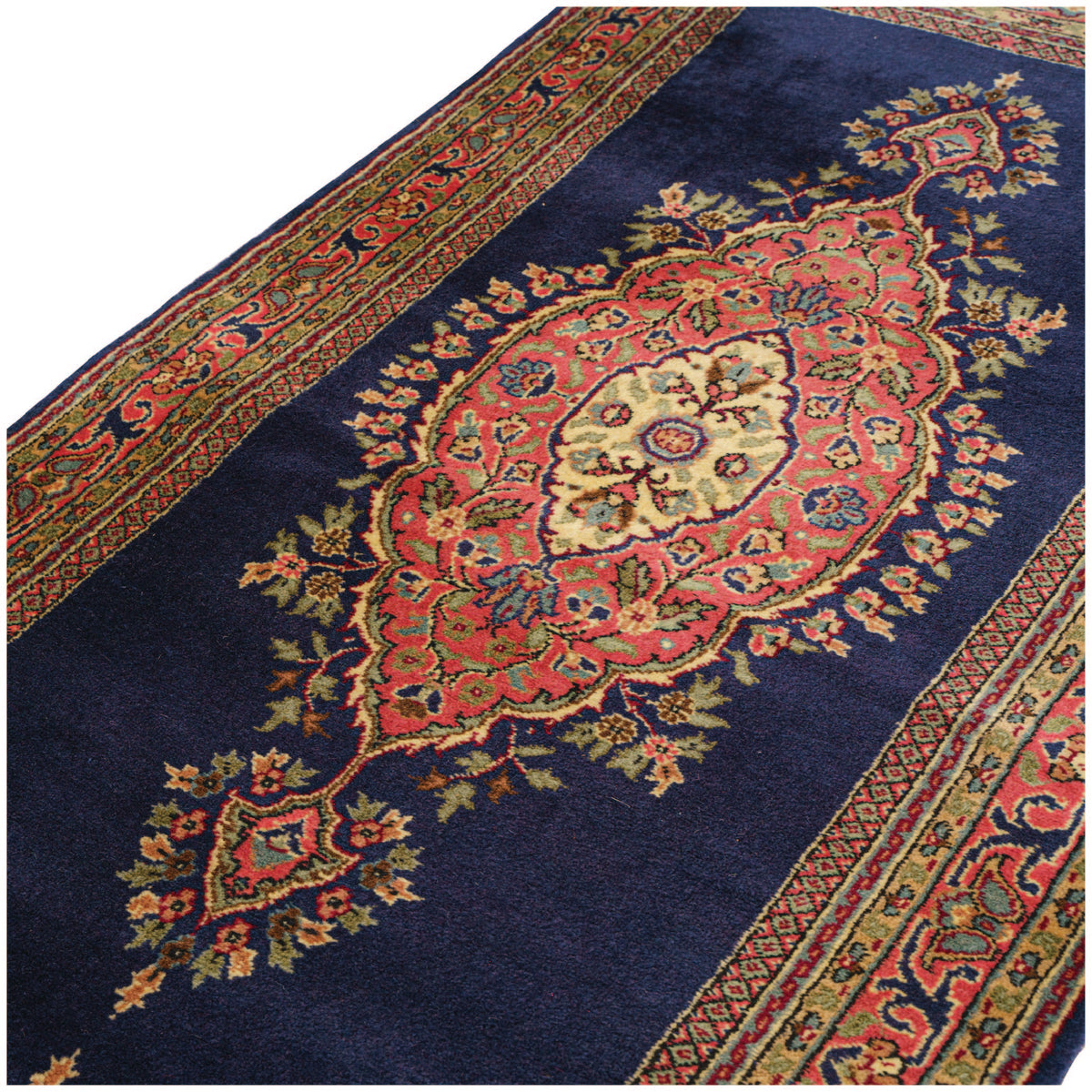 Ladique - (2'10" x 13'3") Anatolian Turkish Rug