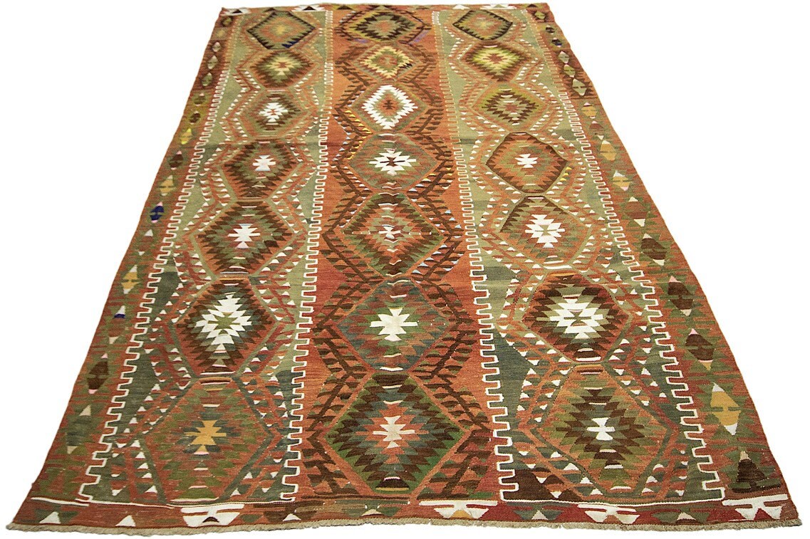 Omurca - (5'3" x 8'6") Vintage Turkish Kilim