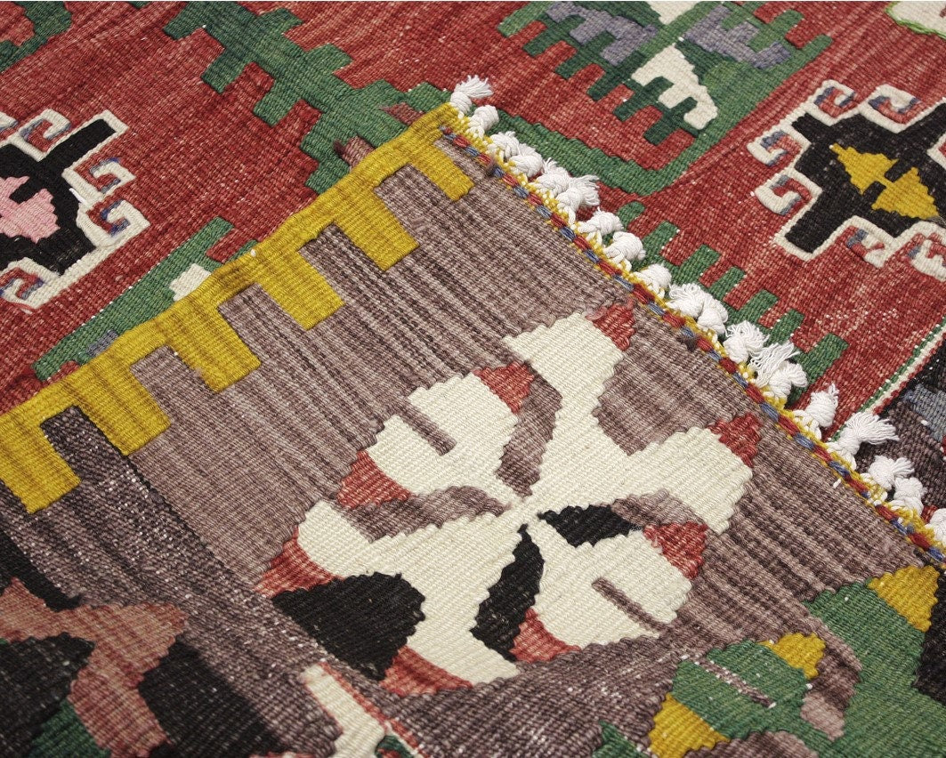 Beki - (3'1" x 5'4") Vintage Turkish Kilim